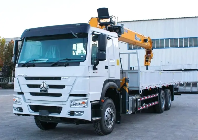 Sinotruk Howo 7 6×4 Crane Truck-5