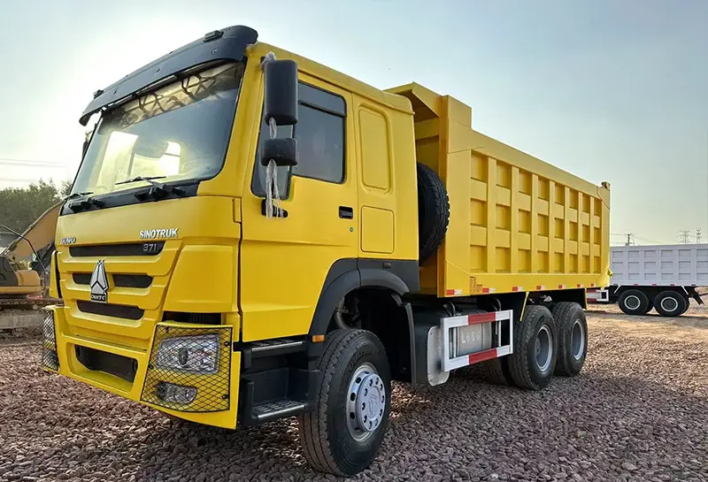 howo 6×4 dump truck-1