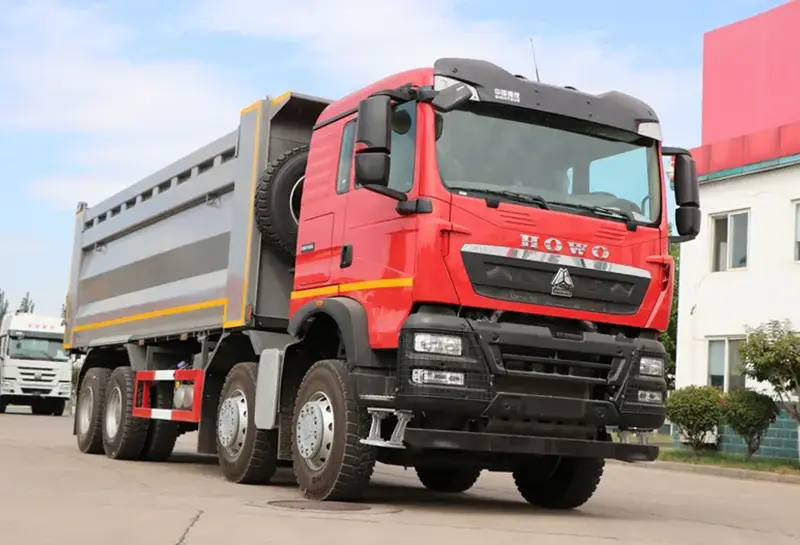 sinotruk howo 8×4 dump truck-4