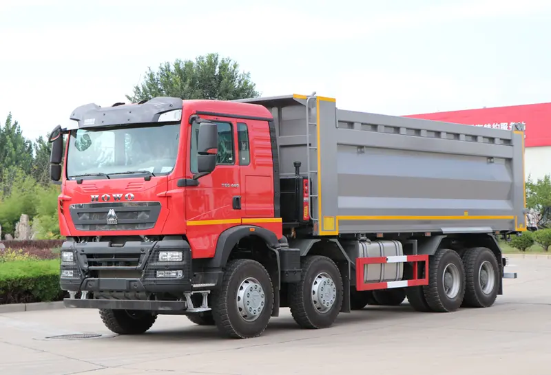 sinotruk howo 8×4 dump truck