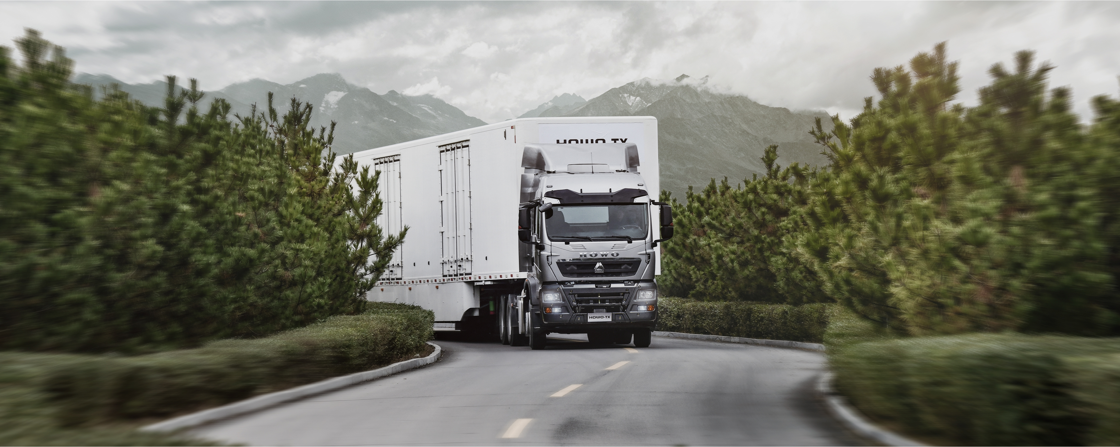 Conquering Extreme Mountain Roads: Sinotruk HOWO's Hill Climbing Test