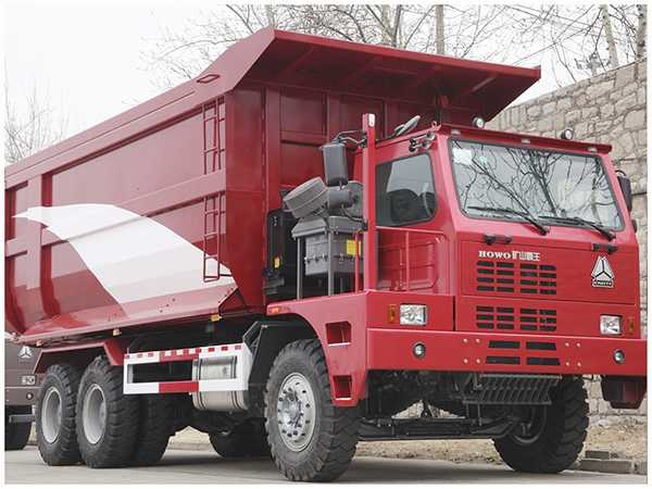what engine does a dump truck have